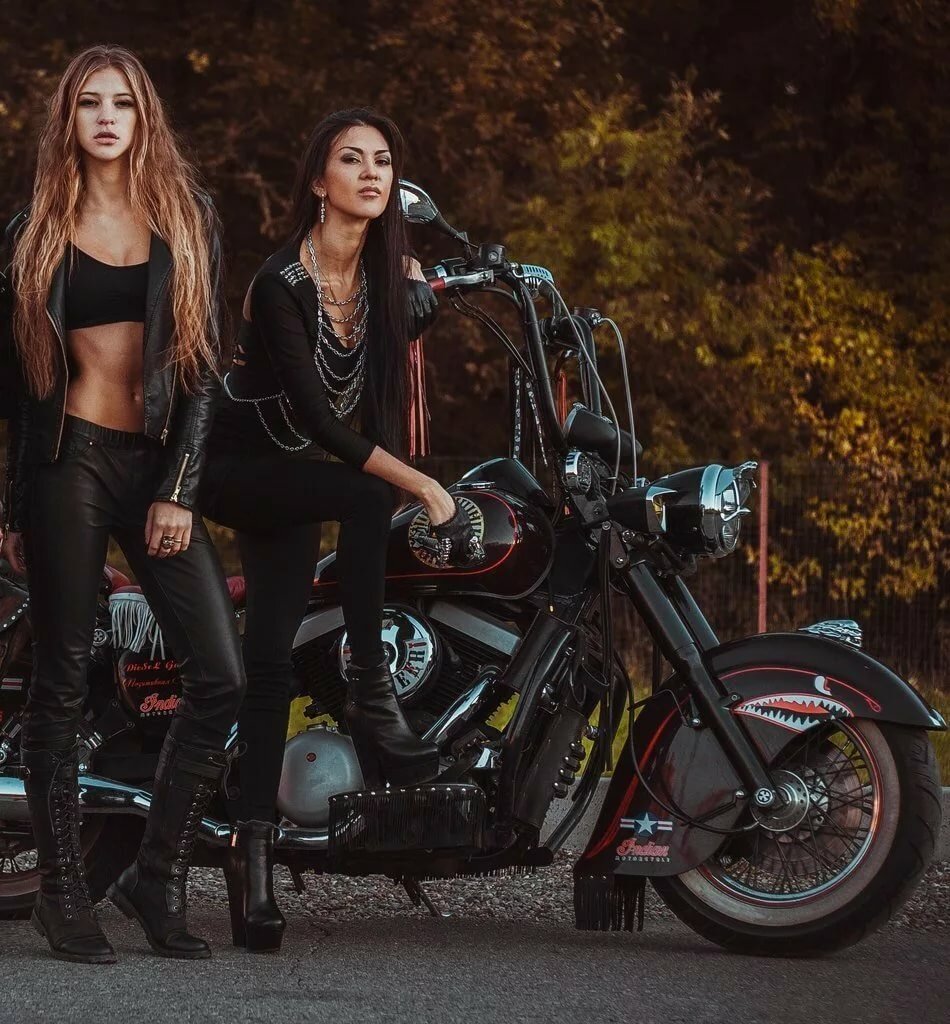 Beautiful girls and bikes in Piura