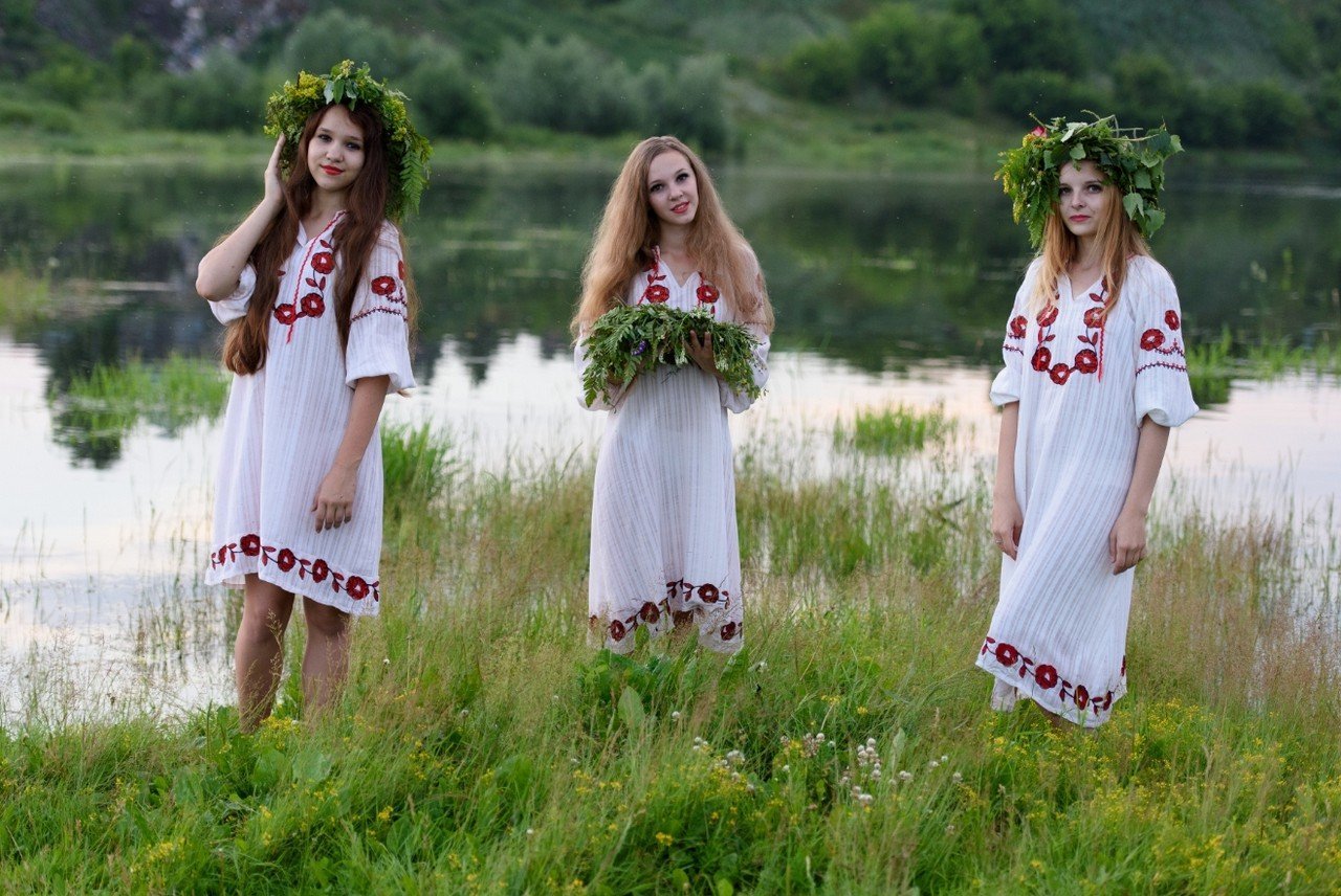 Slavic women in Piura